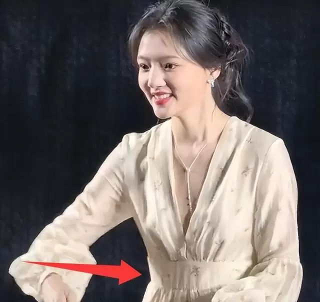 《良陈美锦》北京剧宣现场此沙任敏状态低迷,黄羿凭自然表现抢镜 | 相关图片 《良陈美锦》北京剧宣现场此沙任敏状态低迷,黄羿凭自然表现抢镜 | 相关图片