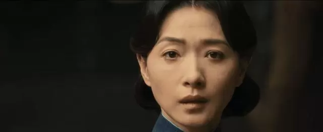 丁玉娇拒田家泰金条:《八千里路》以1930年代择偶观叩问现代婚恋逻辑 | 相关图片 丁玉娇拒田家泰金条:《八千里路》以1930年代择偶观叩问现代婚恋逻辑 | 相关图片